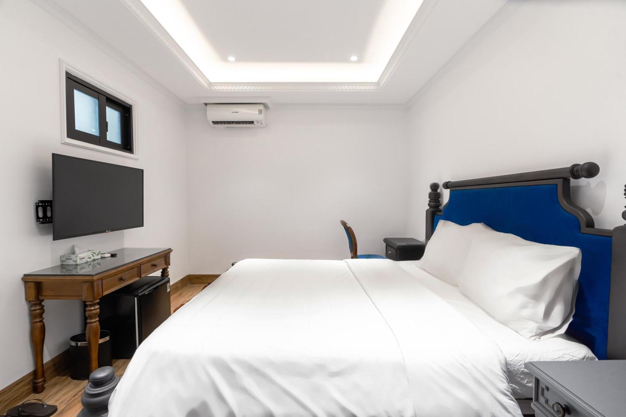 Quang Minh Riverside Hotel Danang Bagian luar foto